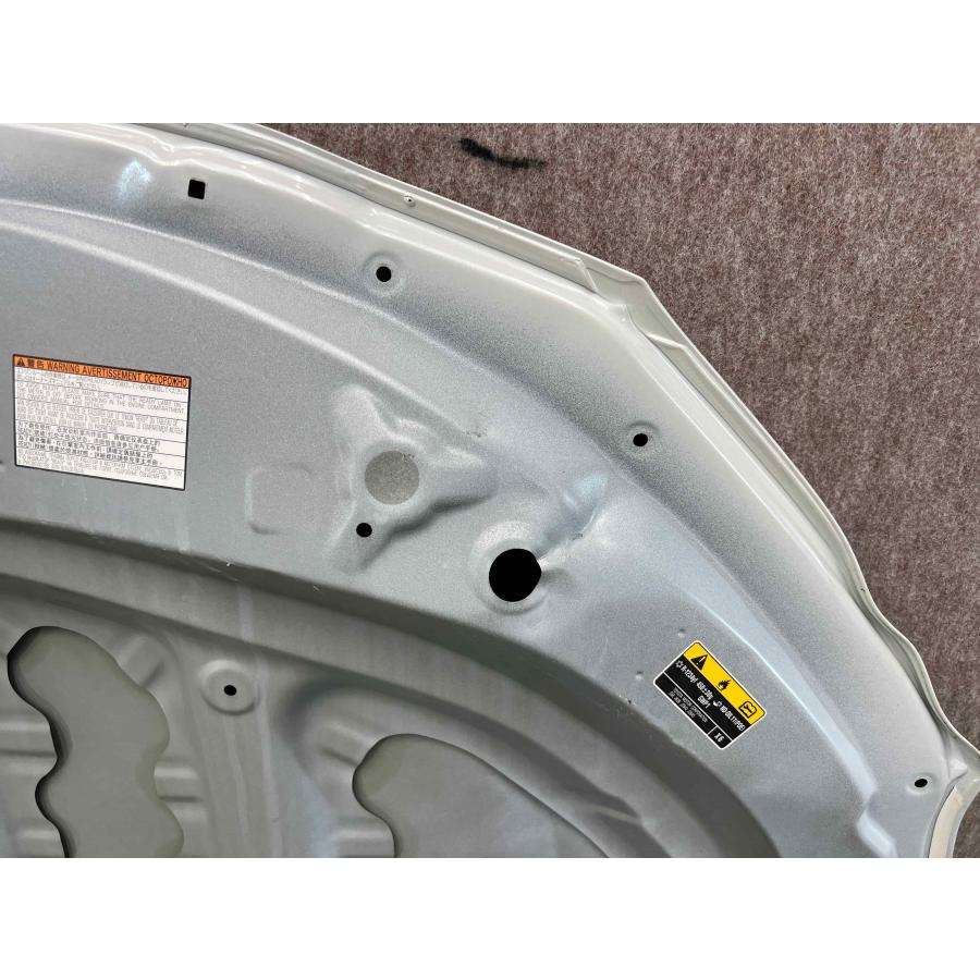 トヨタ ヤリスクロス MXPB10 純正 ボンネット MXPB10/MXPB15/MXPJ10