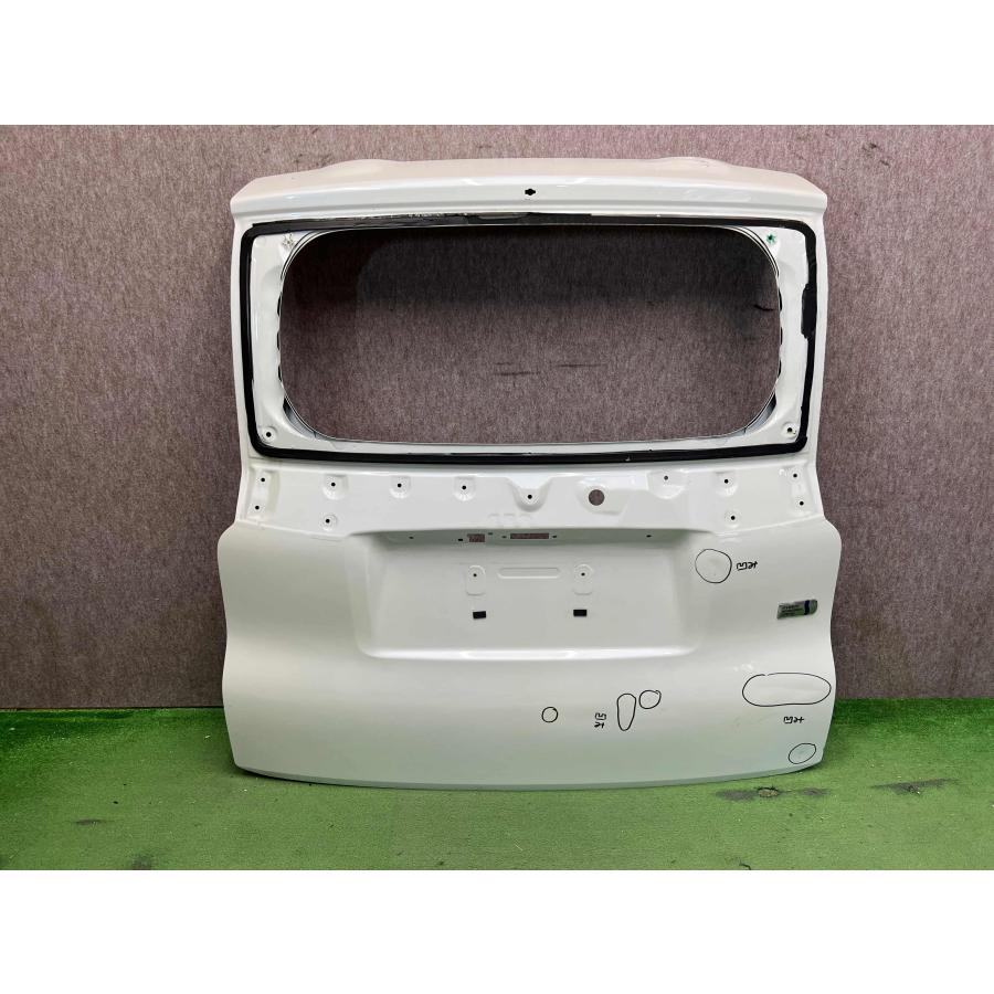 ②【10シエンタ専用】テールゲートバー MXPL10G　バックドアラック トヨタ シエンタ 10系 純正 リアゲート/バックドア MXPC10G/MXPL10G