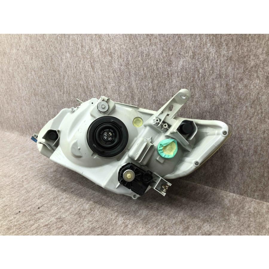 磨き済み トヨタ カローラ フィールダー NZE141 純正 右 ヘッドライト