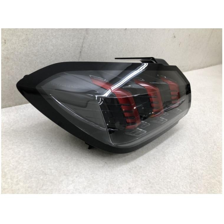 美品 磨き済み プジョー 208 P21HN05 純正 左 テールランプ ライト LED