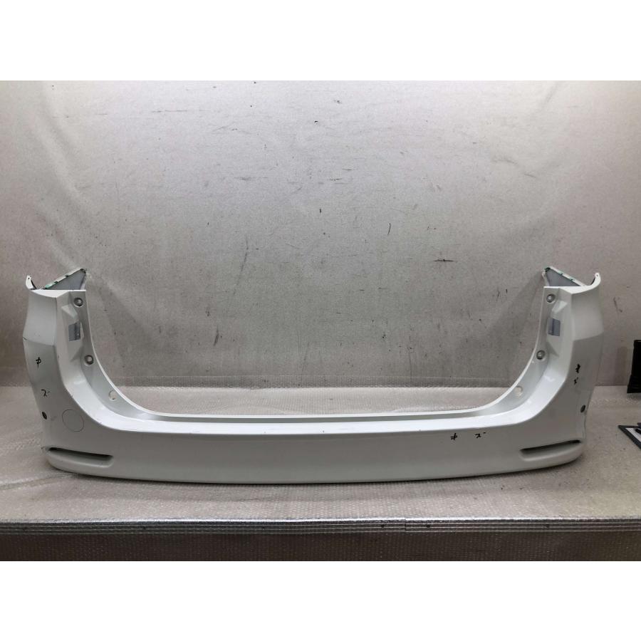 トヨタ ヴォクシー ノア ZRR75G ZRR70G 純正 リアバンパー 52159-28590 