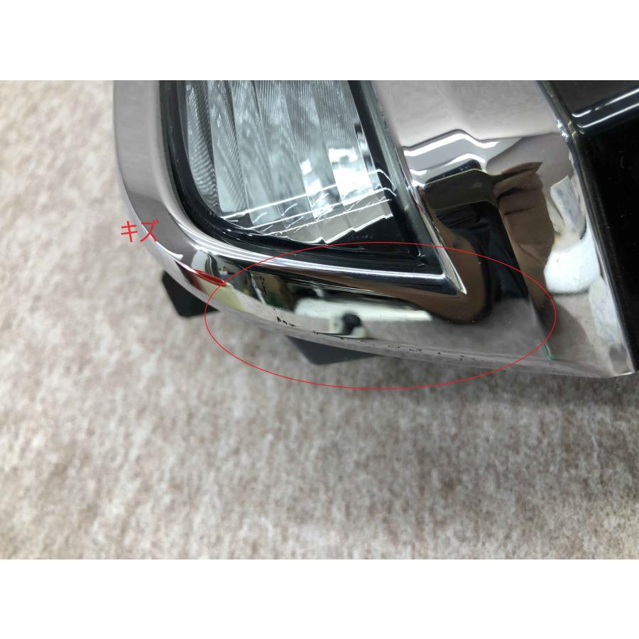 美品 磨き済み ヴォクシー ZRR80 後期 純正 右 テールライト KOITO 28 