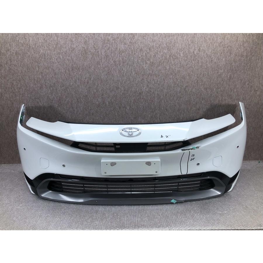 プリウスフロントバンパー プリウス/PRIUS(ZVW30)後期用 純正フロントバンパー レッド 52119