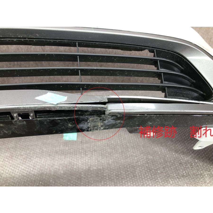 ZVW60/ZVW65/MXWH60/MXWH65 プリウス 純正 フロントバンパー 52119