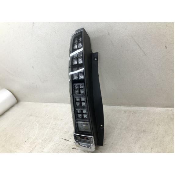 磨き済み ZRR80W 85W ヴォクシー 左 テールライト KOITO 28-232 : 拓海