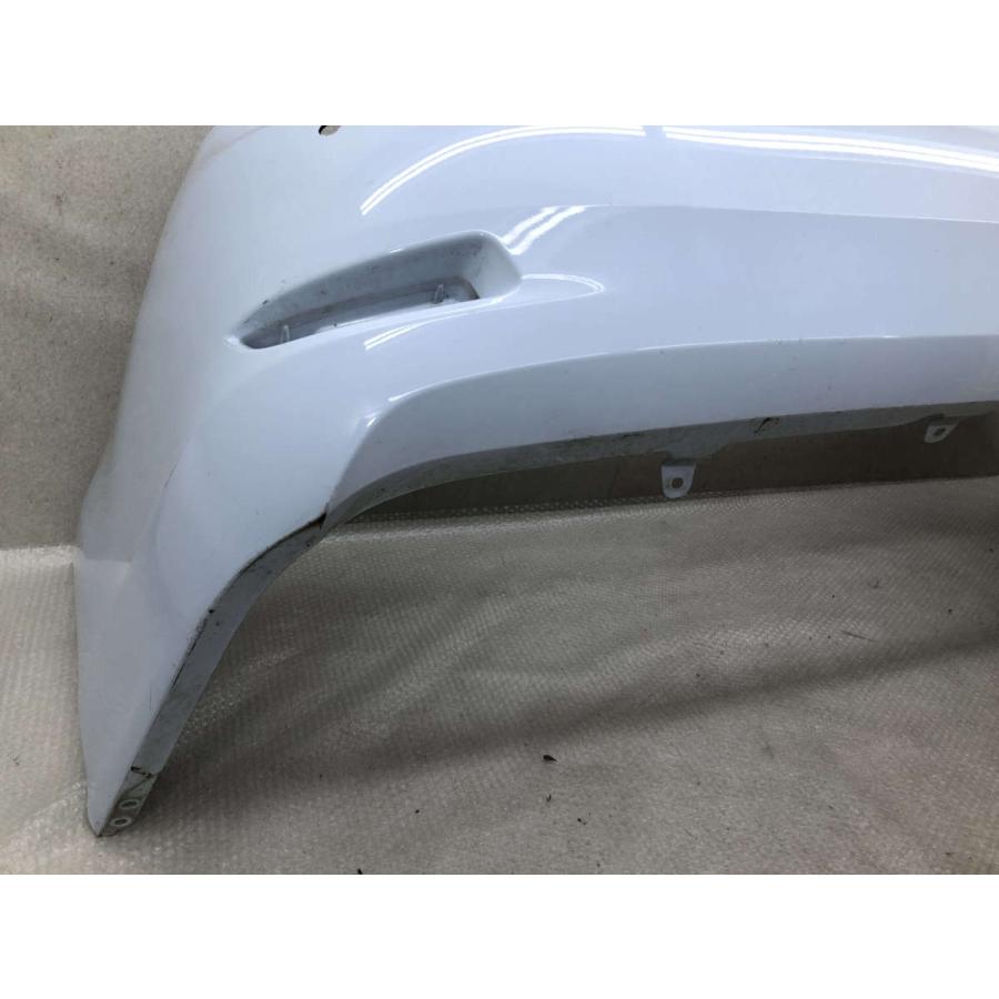 レクサス CT200h ZWA10 後期 純正品 リアバンパー 52159-76070 : 拓海