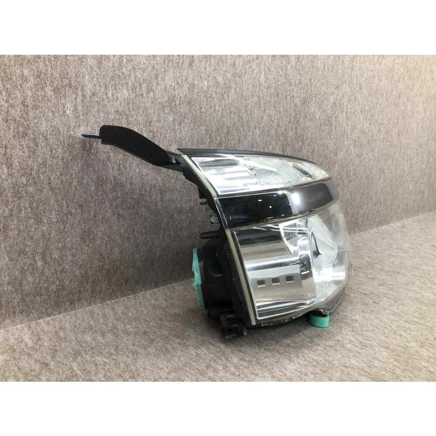 磨き済み トヨタ 後期 HID ZRR70W ヴォクシー 右 ヘッドライト KOITO