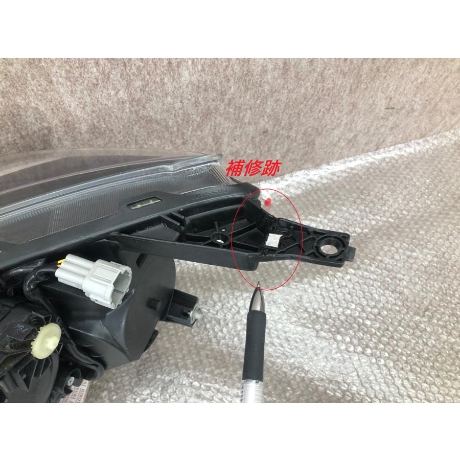 LED ヘッドライトE12右側中古品　後期 磨き済み NOTE/ノート E12/HE12 後期 右ライト/右ヘッドライト LED
