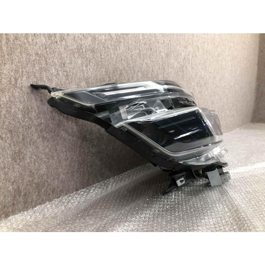 磨き済み トヨタ 前期 LED ZRR80G ヴォクシー 右ヘッドライト ICHIKOH