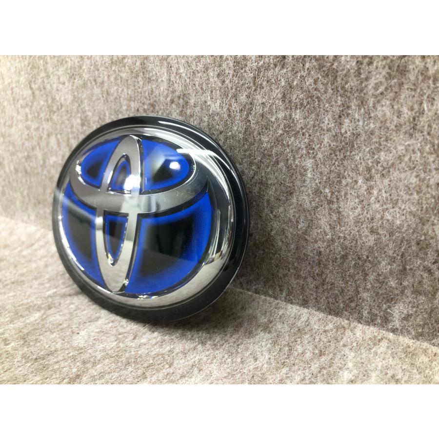 磨き済み プリウス ZVW50 前期 純正 エンブレム 53141-47030 : 拓海