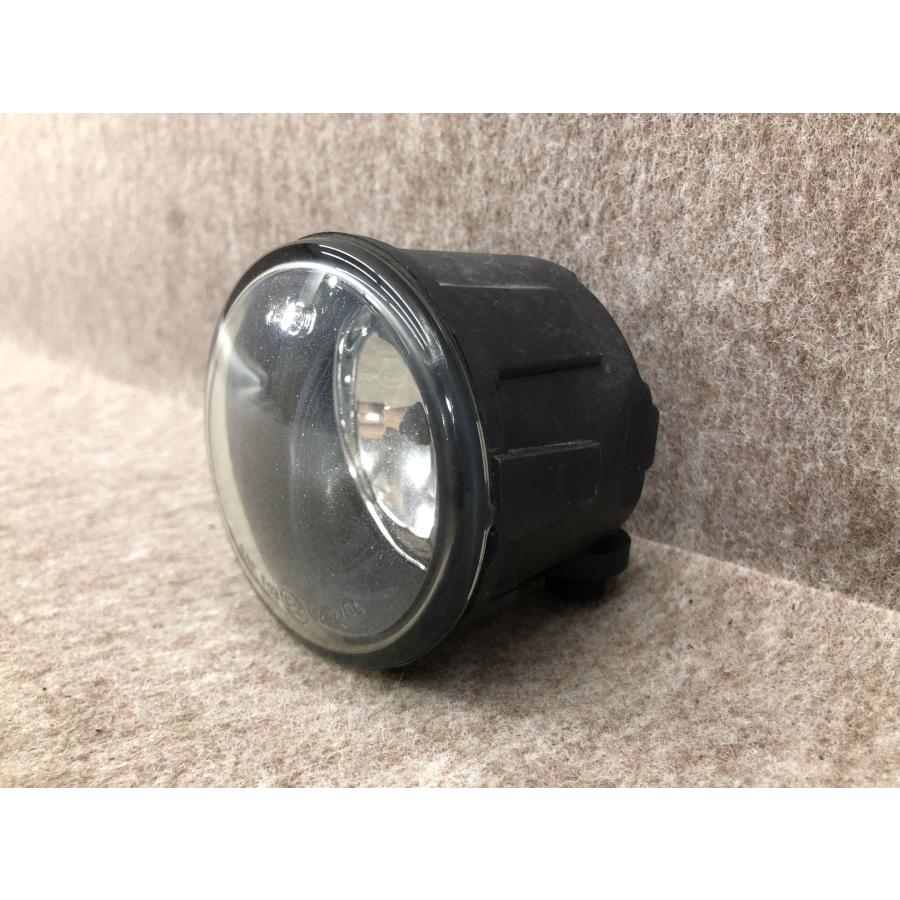 日産用 フォグランプ Valeo 89203891 26150-89906 : 拓海商事ヤフー店