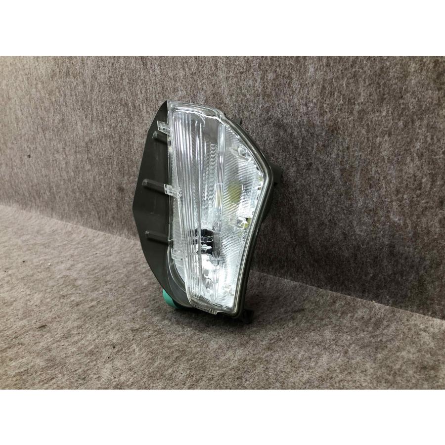 【純正】プリウスα　40系前期　コーナーランプ 美品 磨き済み ZVW40 プリウスα 前期 純正 ウインカーランプ 左 KOITO