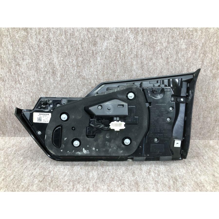 美品 磨き済み ホンダ オデッセイ RC1 RC2 後期 純正 左 テールランプ