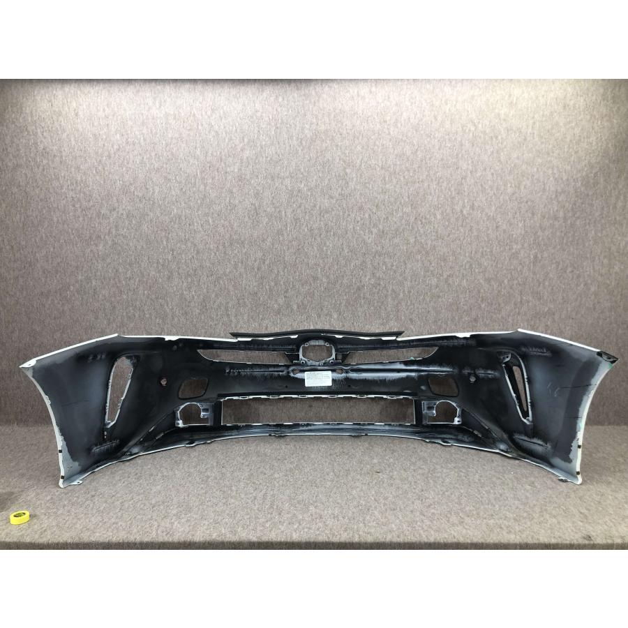値下げ■6915■TOYOTA プリウス フロントバンパー ZVW51 後期 純正 52119-47978 トヨタ プリウス ZVW50/ZVW51/ZVW55 後期 純正 フロントバンパー 52119-47740