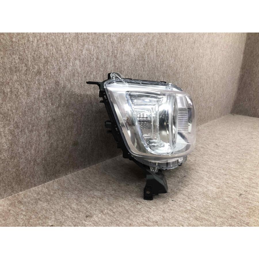 美品 磨き済み N-BOX Nボックス JF3 右ヘッドライト LED STANLEY W3105