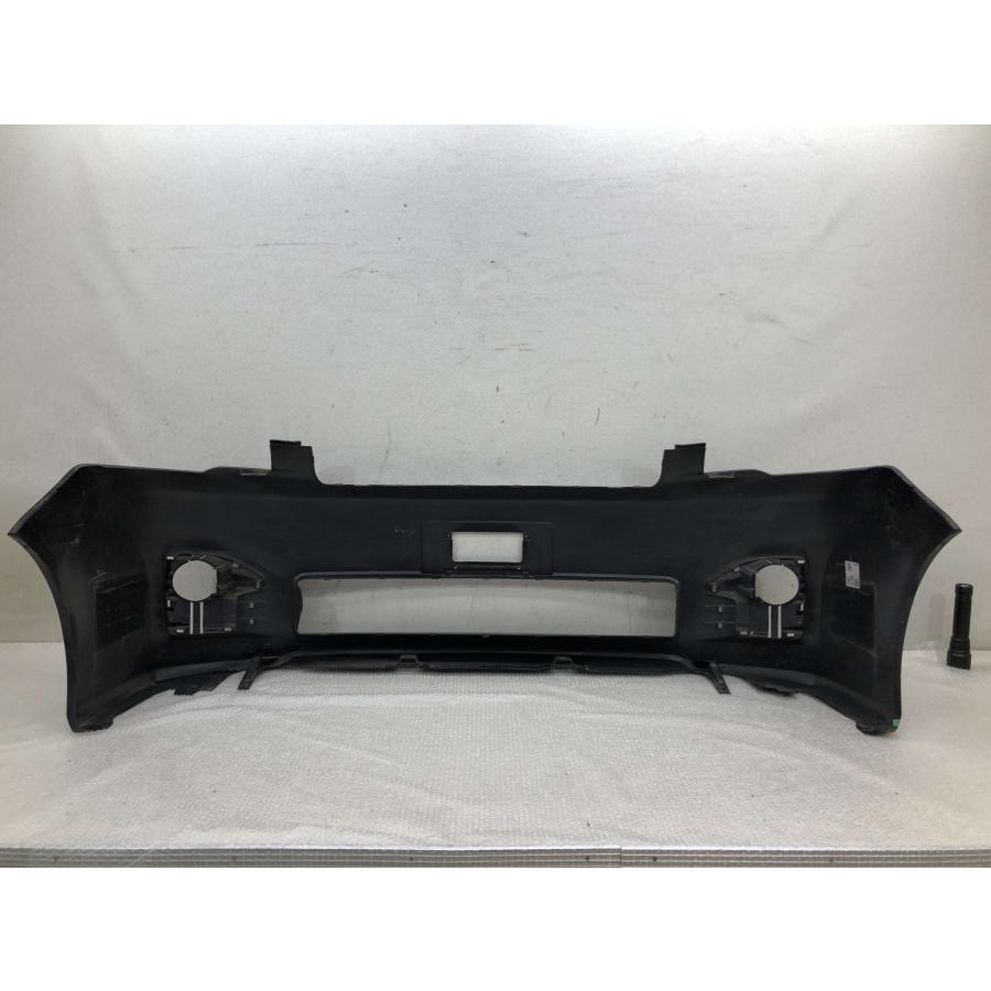 ヴォクシー ZRR70W フロントバンパー 新品 09428_1zaa24031629