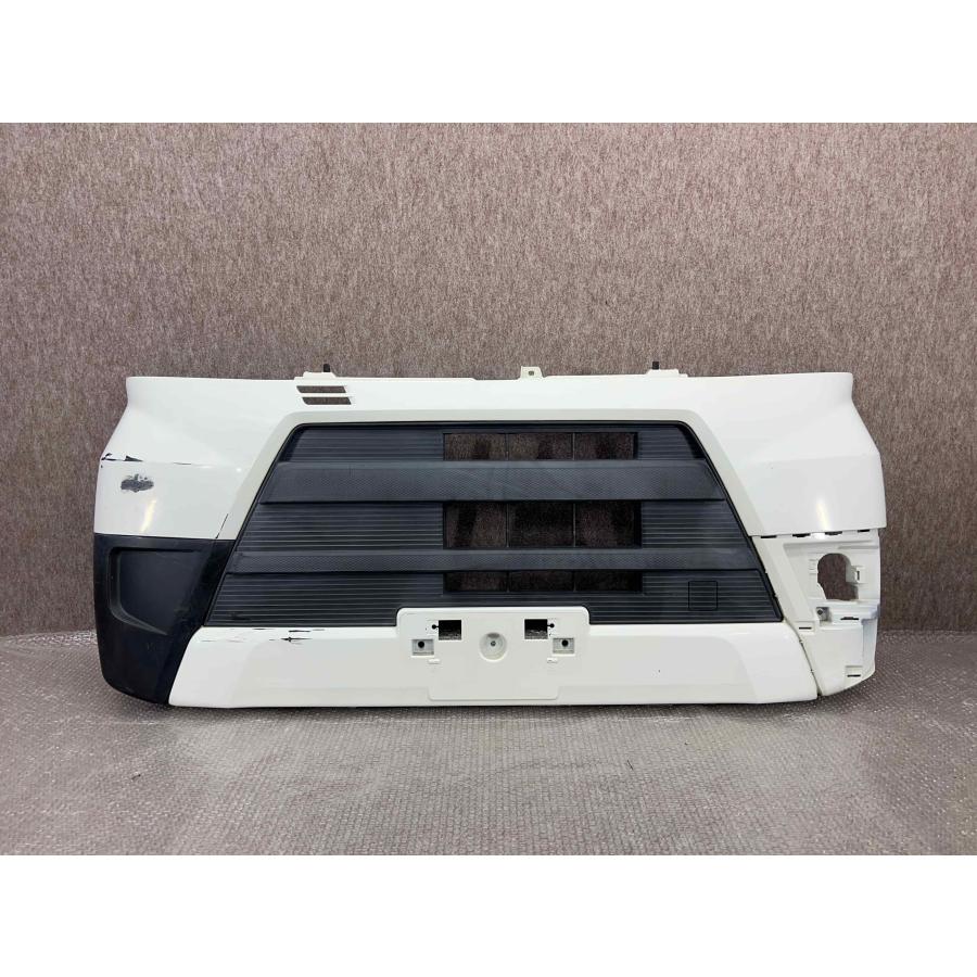 ダイハツ ハイゼット カーゴ S321V/S331V 後期 純正 フロントバンパー