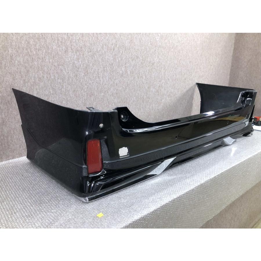 ヴェルファイア　リアバンパー　AGH35 トヨタ AGH35 ヴェルファイア リアバンパーの取り外し方 - Y's