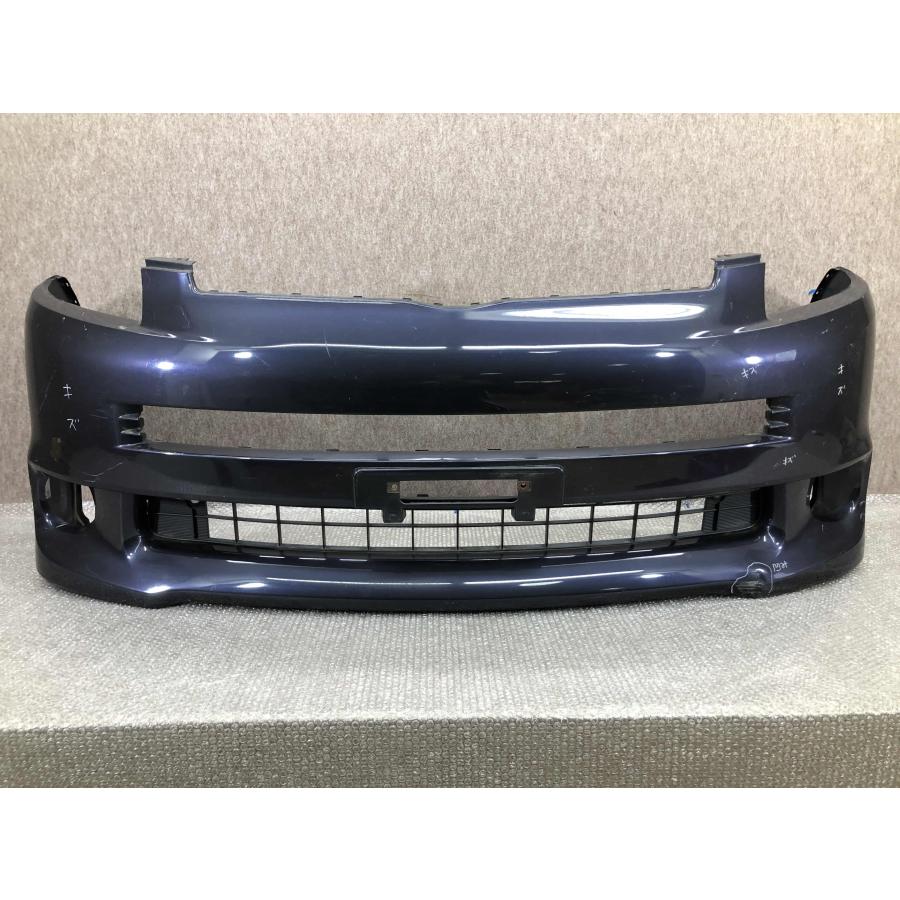 た*ん様 gs i フロントグリル　ヴォクシー 70 zrr70w トヨタ ヴォクシー 70系 ZRR70/ZRR75 前期 純正 フロントバンパー