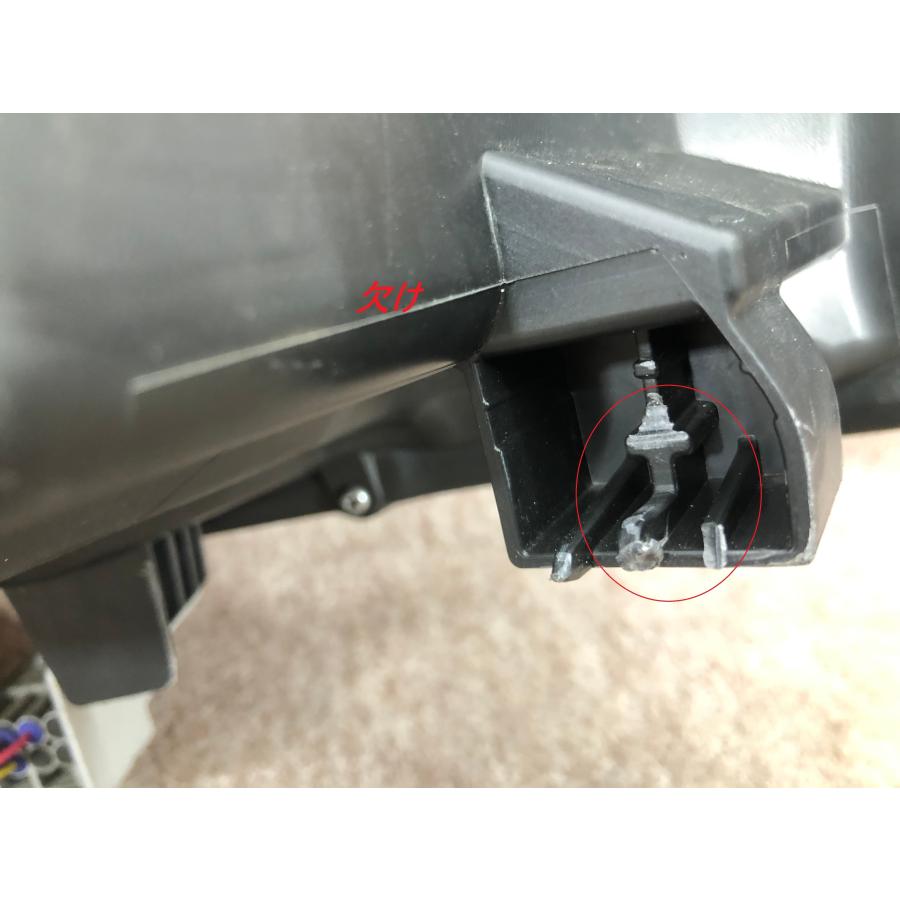 磨き済み ZRR80W 後期 ヴォクシー 純正 左 ヘッドライト ICHIKOH 28