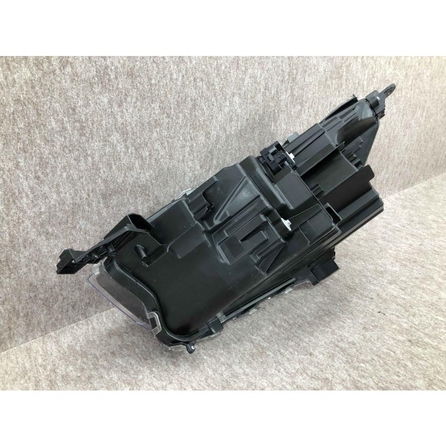 美品 磨き済み ライズ ロッキー A200A A210A 純正 右 ヘッドライト
