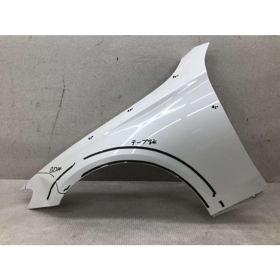 W213 メルセデスベンツ 純正 Eクラス 左 フロントフェンダー 