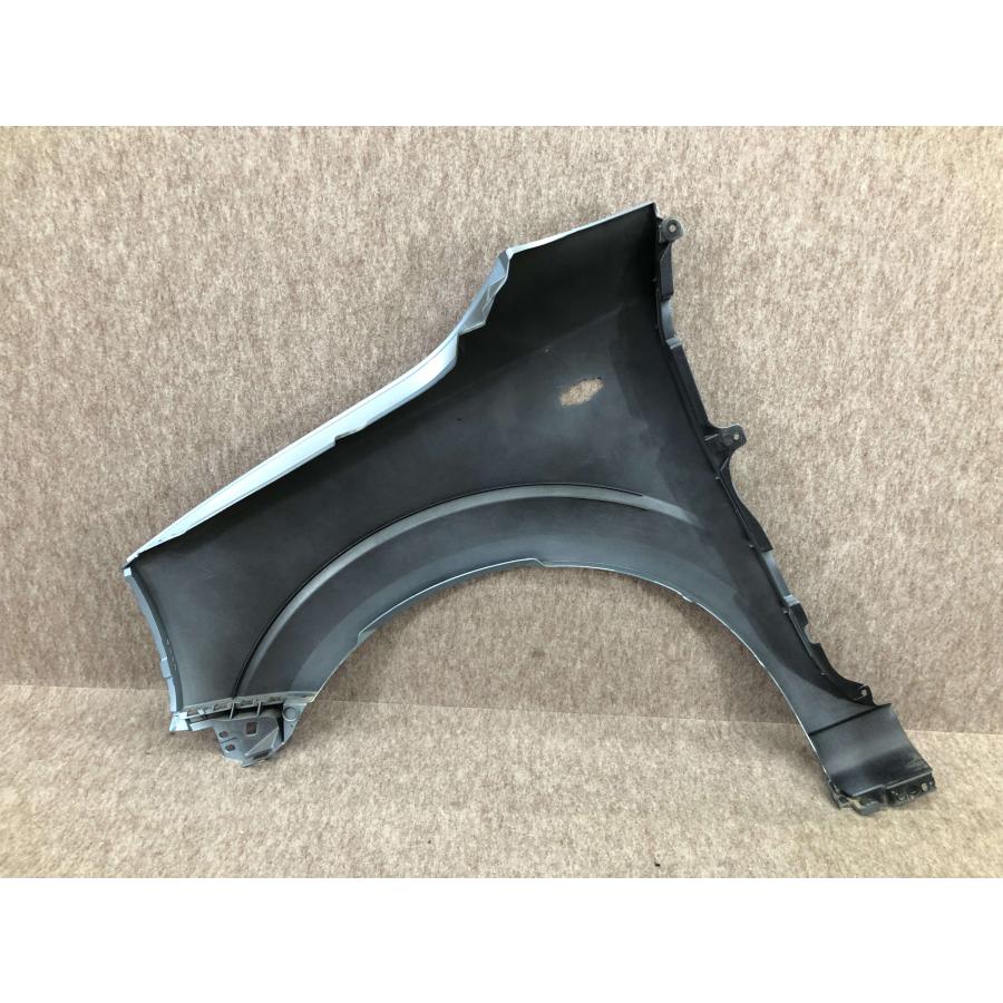 アルト HA36S HA36V 純正 右フロントフェンダー 57611-74P0 スズキ アルト HA36S/HA36V 純正 右 フロントフェンダー 57611-74P0