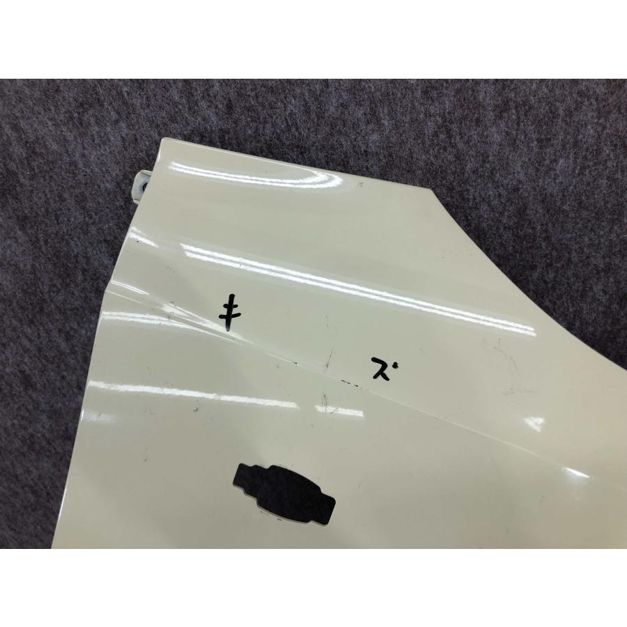 スズキ アルト HA36S/HA36V 純正 右 フロントフェンダー 57611-74P0