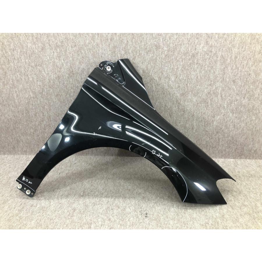 ベンツ Bクラス W246 純正 右 フロント フェンダー A2468810201 : 拓海