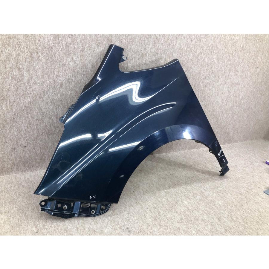 ZRR80/ZRR85/ZWR80 ノア Si 純正 左フェンダー : 拓海商事ヤフー店 