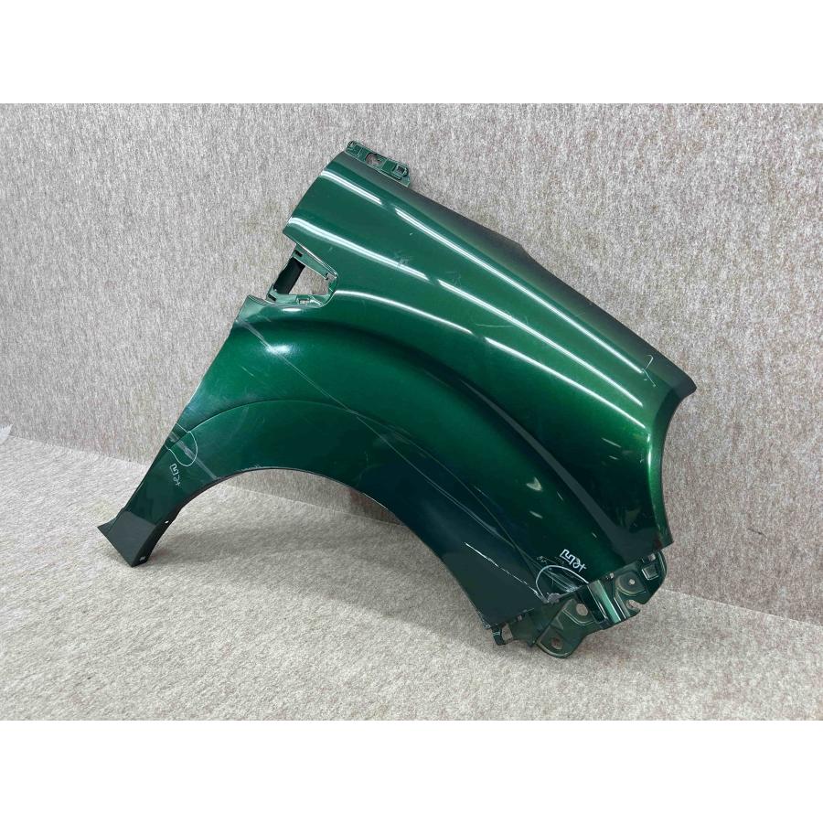ダイハツ キャスト LA250S/LA260S 純正 右フェンダー 53811-B2A20