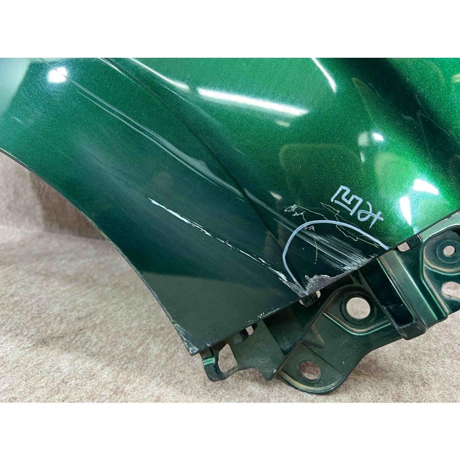 ダイハツ キャスト LA250S/LA260S 純正 右フェンダー 53811-B2A20