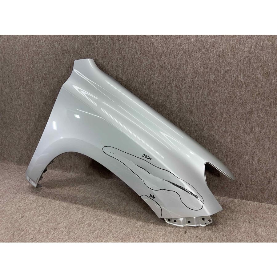 プラド 150系 後期 純正 右 フロントフェンダー 運転席側 TRJ150W トヨタ ランドクルーザープラド TRJ150W 前期/中期 純正 右フェンダー