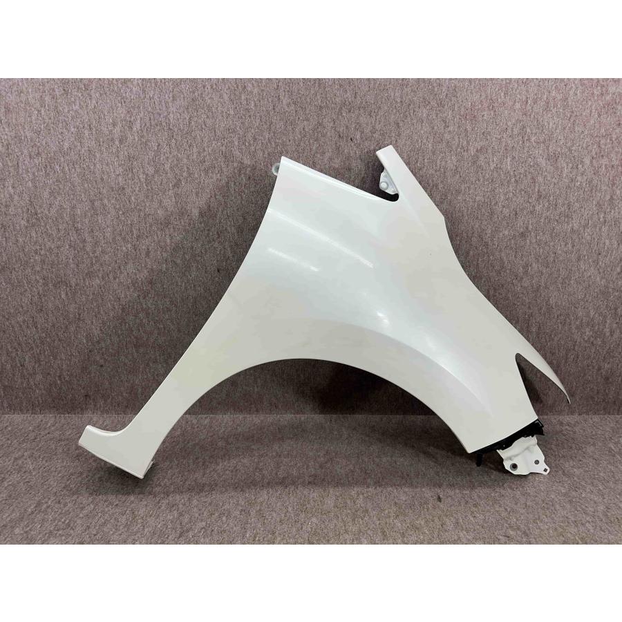 ホンダ フィット GK系/GP系 右フェンダー GK3/GK4/GK5/GK6 GP5/GP6