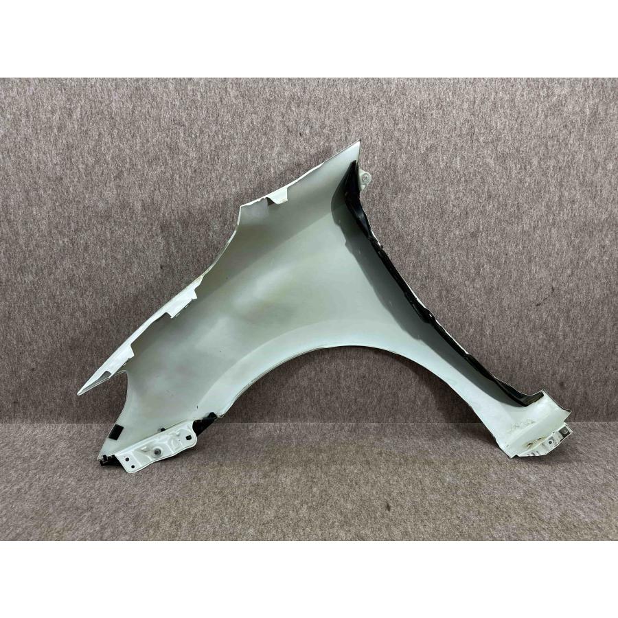 スズキ スイフト ZC系/ZD系 純正 右フェンダー ZC13S/ZC43S/ZC53S