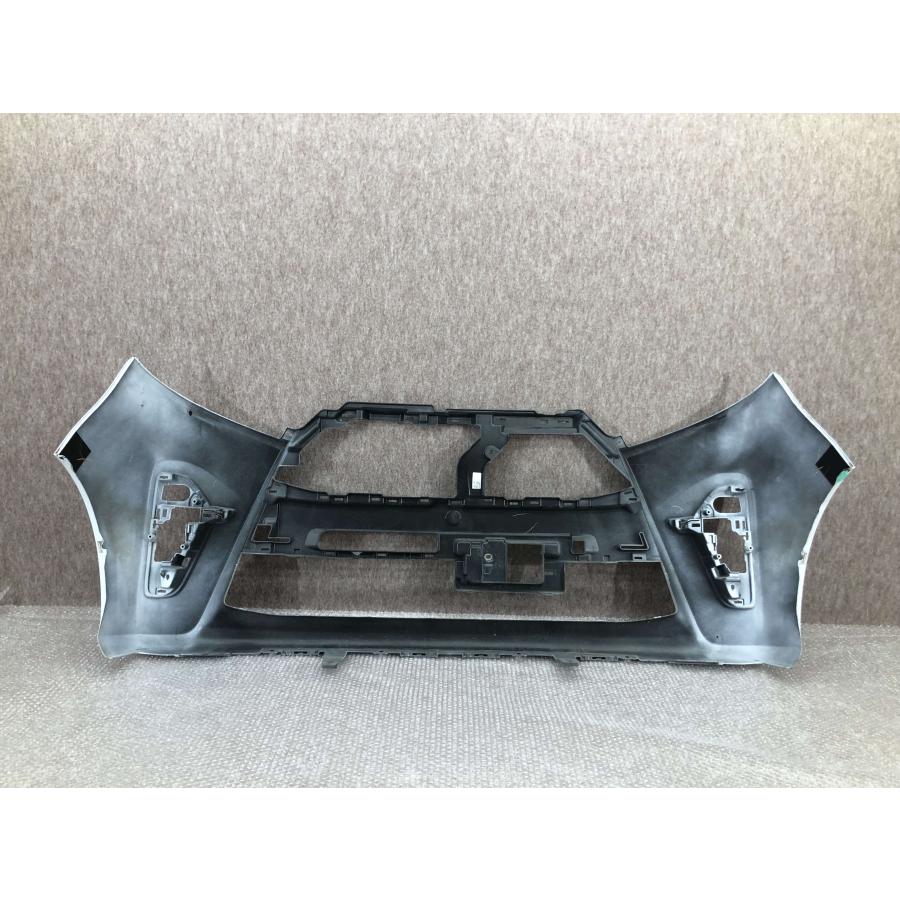 LA660S純正フロントバンパー LA650S LA660S タントカスタム 純正 フロントバンパー 52119-B2G00
