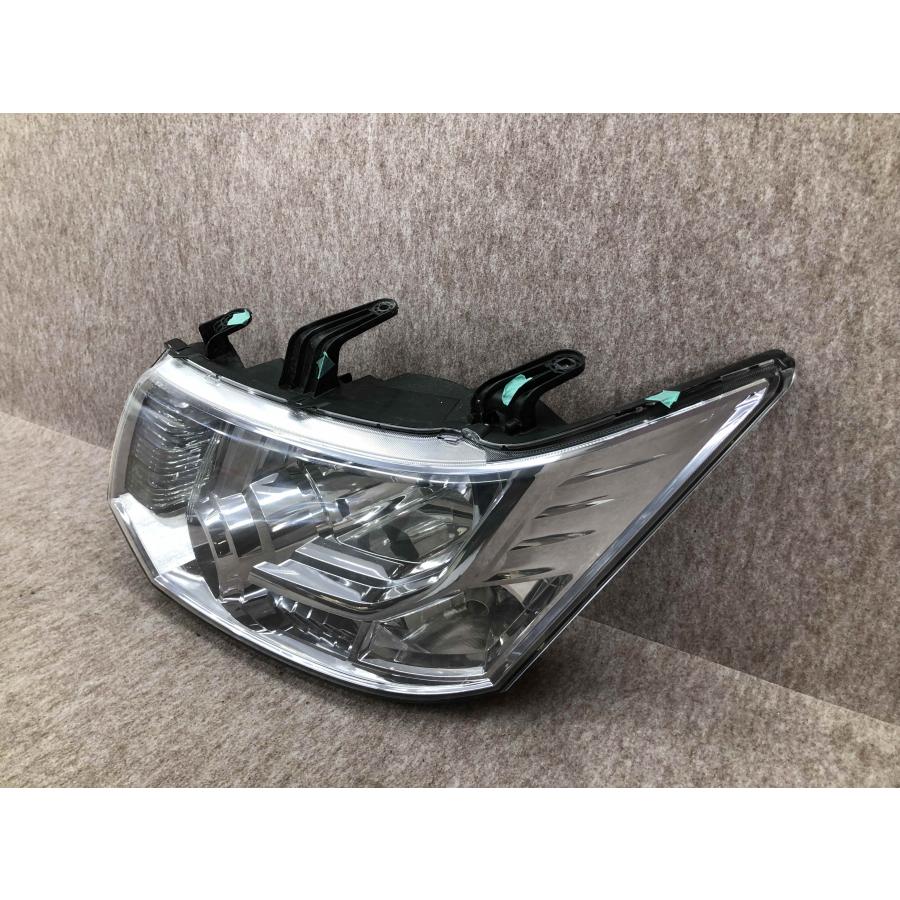 三菱 デリカD5 CV5W CV1W KOITO 100-87918 右左セット 磨き済み CV1W CV2W CV4W CV5W デリカD5 左 ヘッドライト KOITO 100
