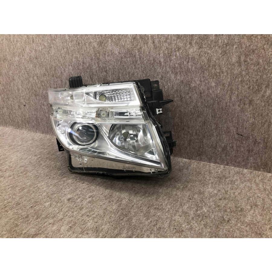 磨き済み エルグランド TE52 E52 HID 右ヘッドライト KOITO 100-23008