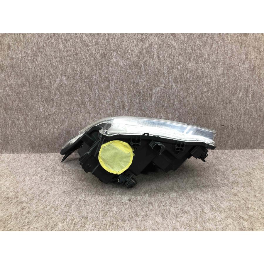 日産エルグランドTNE52用 KOITO 100-23008 HIDヘッドライト 磨き済み エルグランド TE52 E52 HID 右ヘッドライト KOITO 100-23008