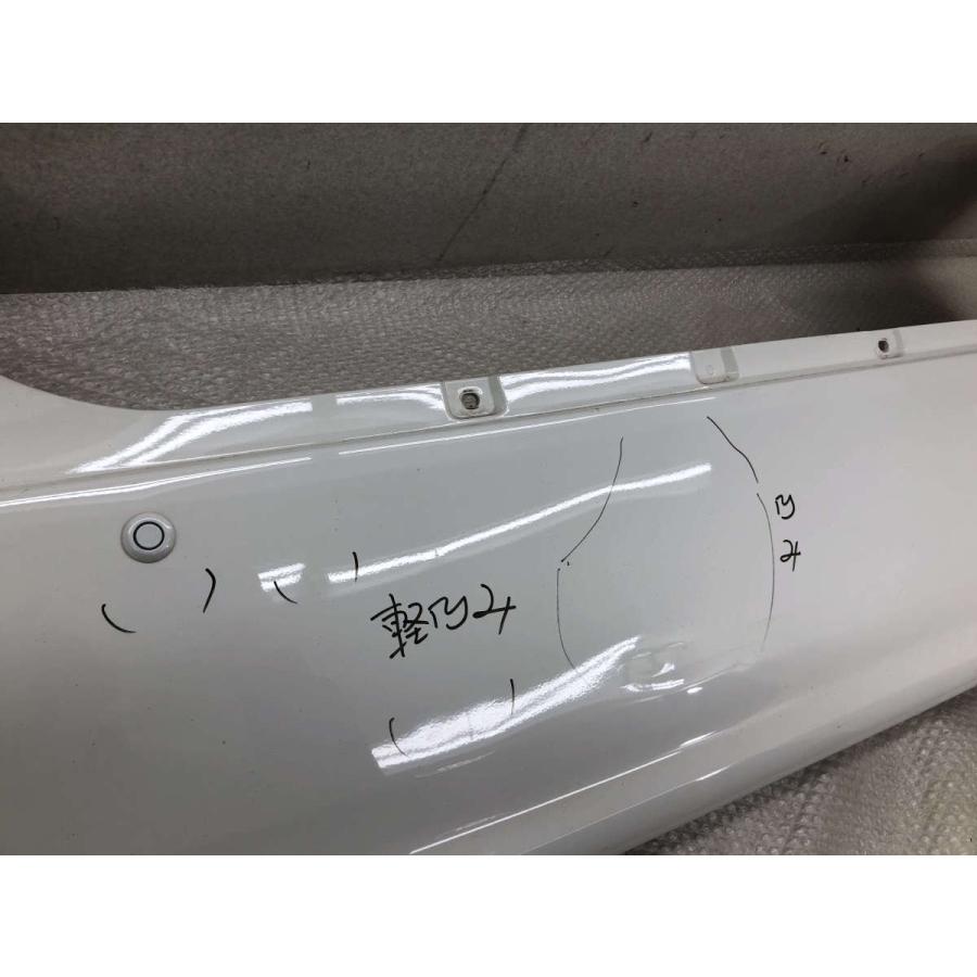 ダイハツ ムーヴ LA150S 純正 リアバンパー 52159-B2820 ダイハツ ムーヴ LA150S LA160S 純正 リアバンパー 52159-B2820