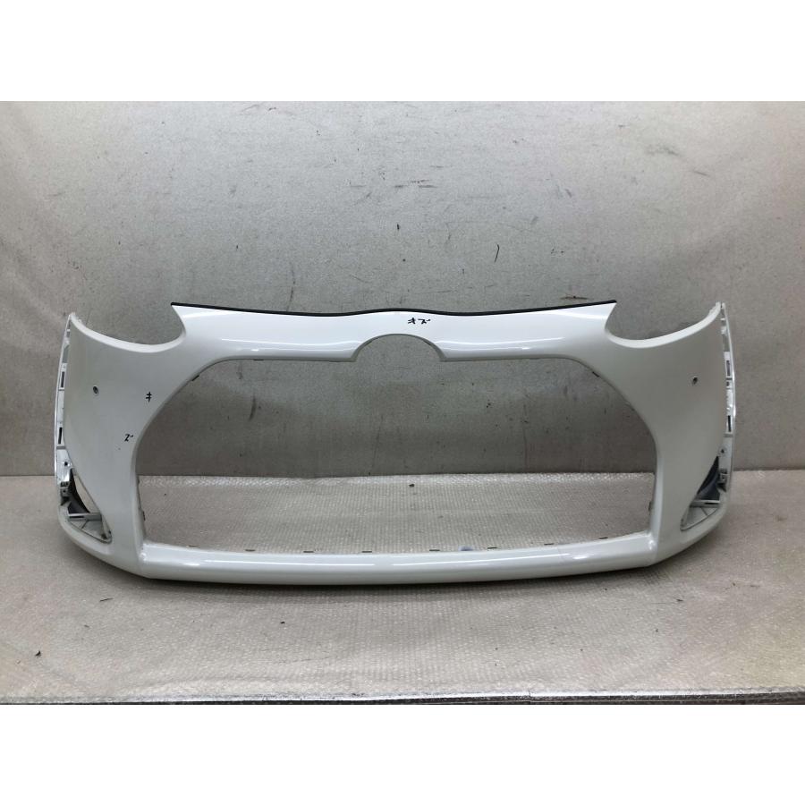 シエンタ NCP170 170系 後期 フロントバンパー 52119-52B40