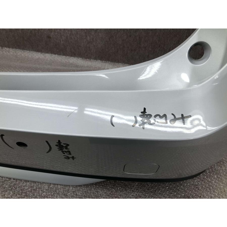 トヨタ カローラ ツーリング NRE210W ZRE212W 純正 リアバンパー 52159