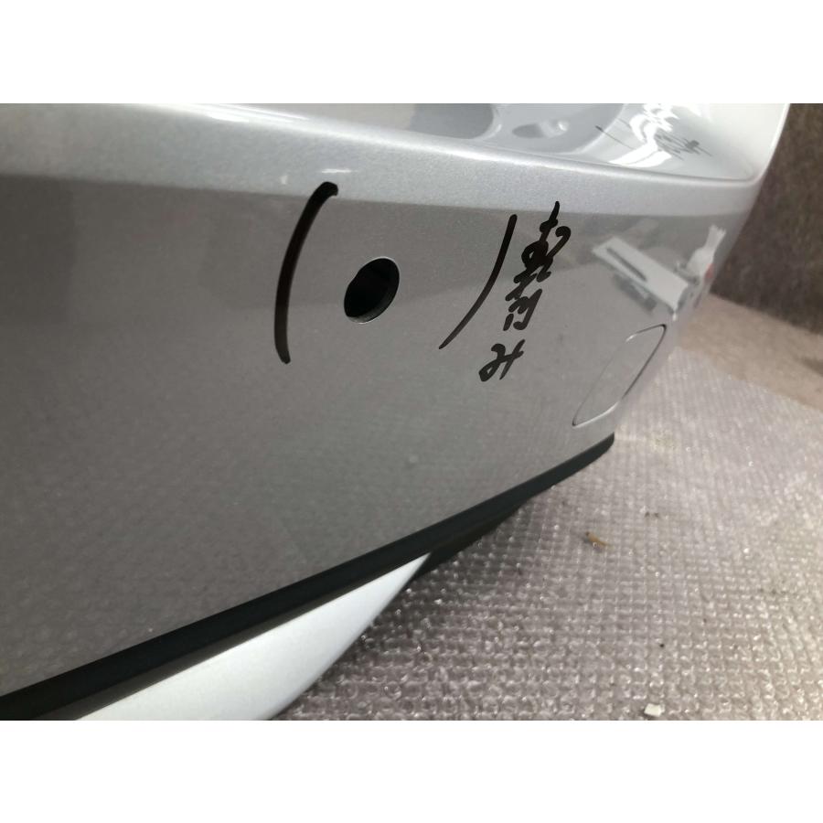 トヨタ カローラ ツーリング NRE210W ZRE212W 純正 リアバンパー 52159