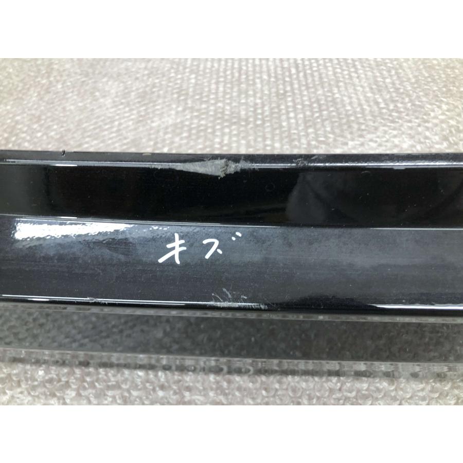 ヴォクシー ZWR90W 純正 リアバンパー 52159-V1050 ZRA90W/MZRA95W