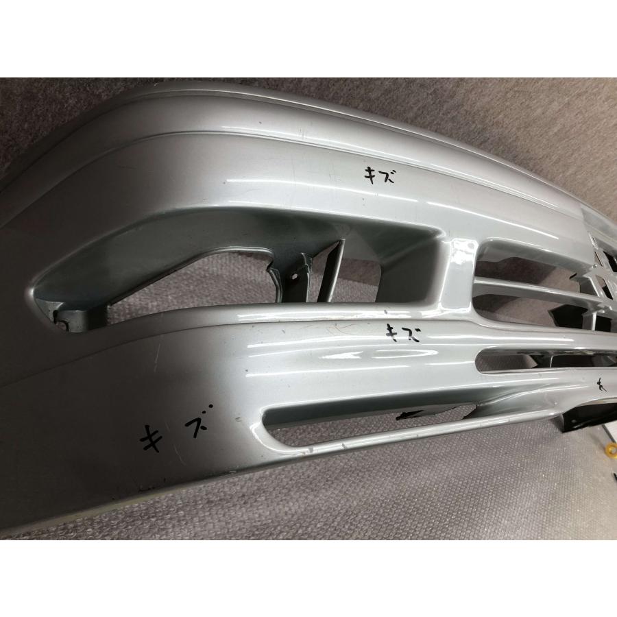 マークII JZX100/GX100 純正 フロントバンパー 52119-22880 マークII JZX100/GX100 純正 フロントバンパー 52119-22880