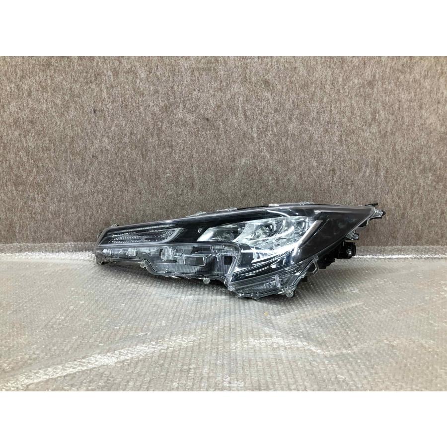 トヨタ　カローラツーリング 左ヘッドライト Koito 12-633 美品 磨き済み カローラツーリング 左 ヘッドライト KOITO 12-633
