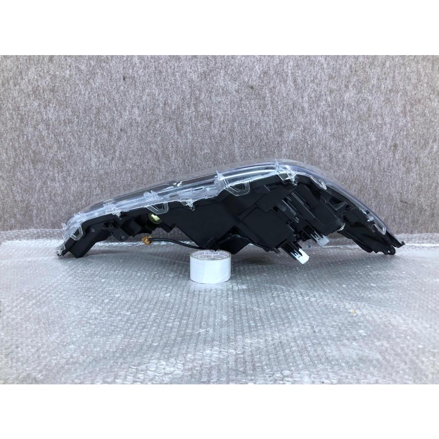 美品 磨き済み カローラツーリング 左 ヘッドライト KOITO 12-633