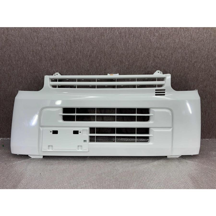 エブリィバン DA17V 純正 フロントバンパー 71711-64P1 スズキ エブリィバン DA17V 純正 フロントバンパー 71711-64P1 : 拓海