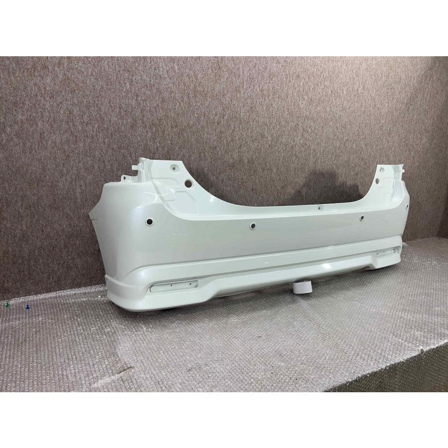 スズキ ソリオ バンディット MA37S 純正 リアバンパー 71811-83S0