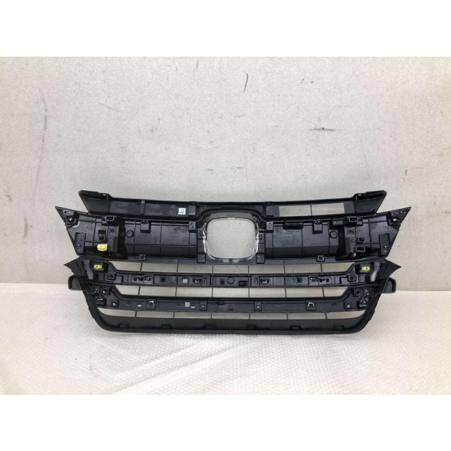 ホンダ ステップワゴン スパーダ PR3 フロントグリル 71121-TAA